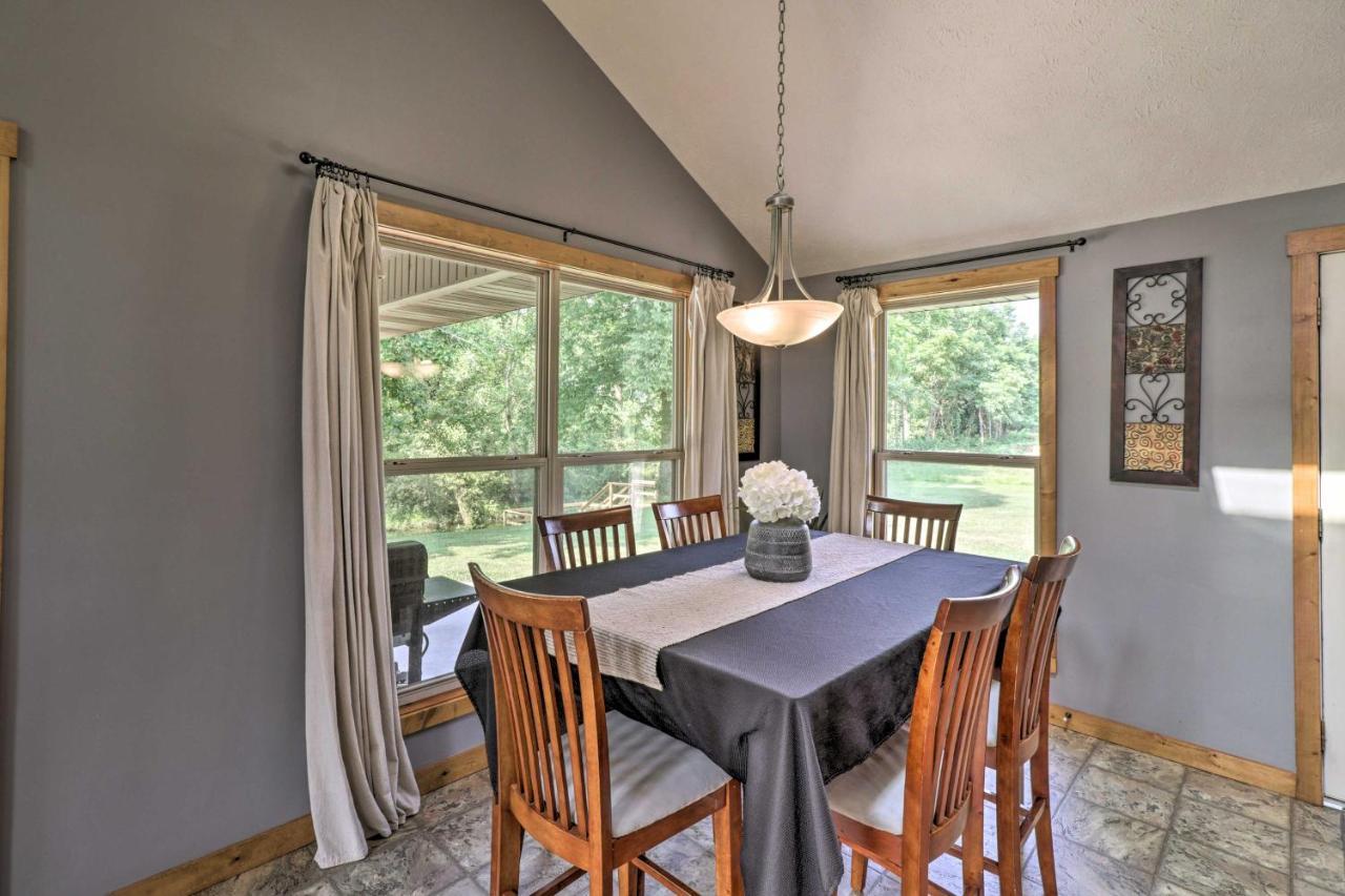 Mountain Home Cottage With Deck On White River! Gassville Εξωτερικό φωτογραφία