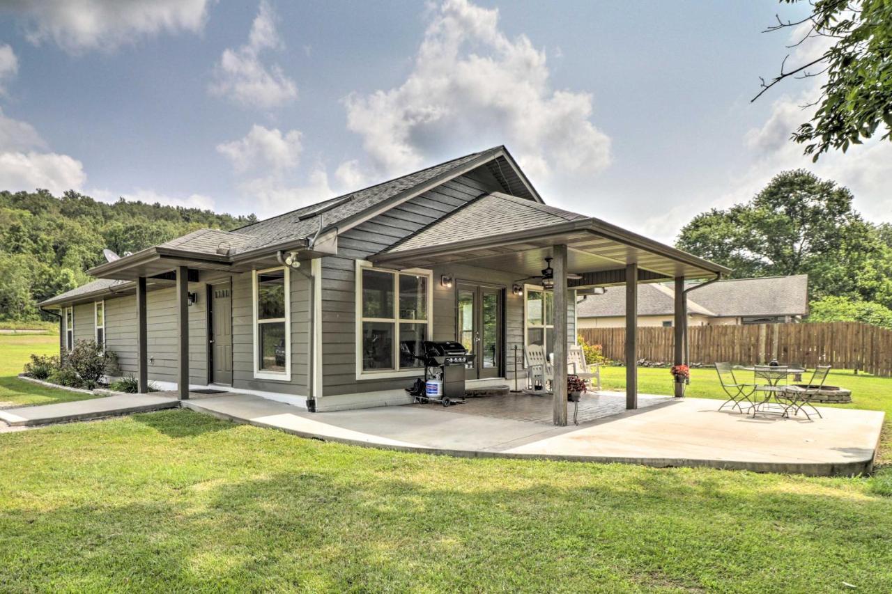 Mountain Home Cottage With Deck On White River! Gassville Εξωτερικό φωτογραφία