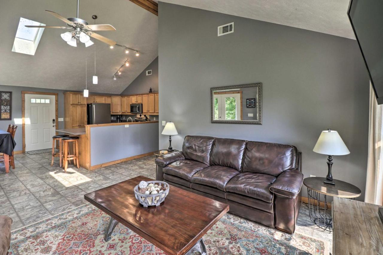 Mountain Home Cottage With Deck On White River! Gassville Εξωτερικό φωτογραφία