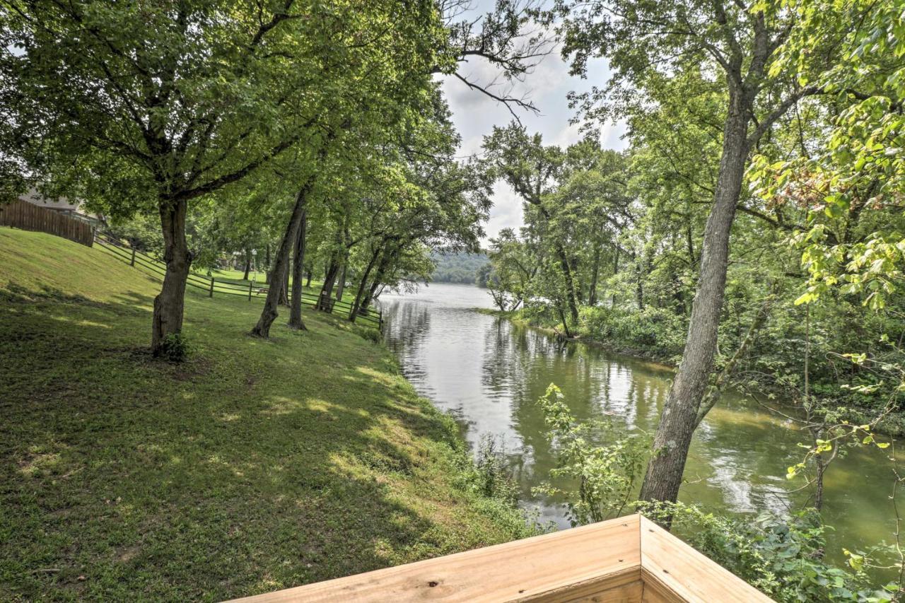 Mountain Home Cottage With Deck On White River! Gassville Εξωτερικό φωτογραφία