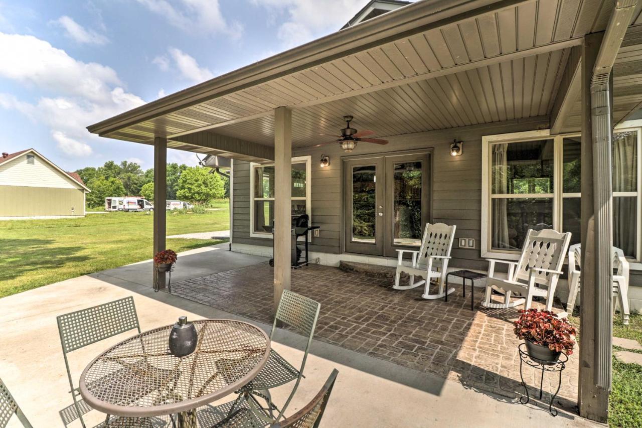 Mountain Home Cottage With Deck On White River! Gassville Εξωτερικό φωτογραφία